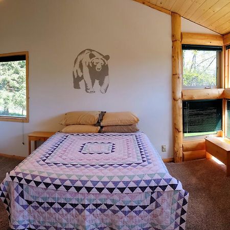 Anchor Point Bear Den Vacation Home חדר תמונה