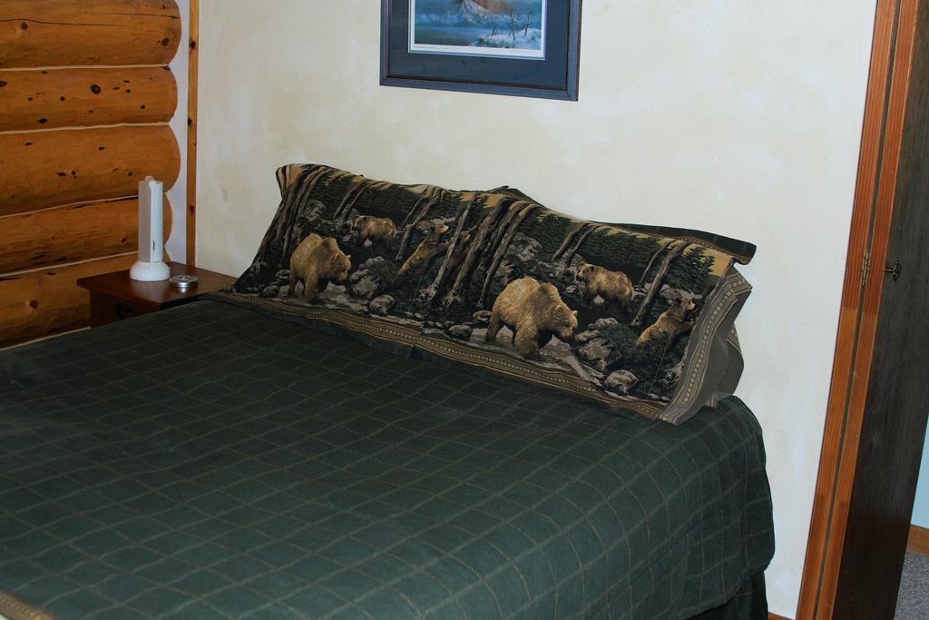 Anchor Point Bear Den Vacation Home חדר תמונה